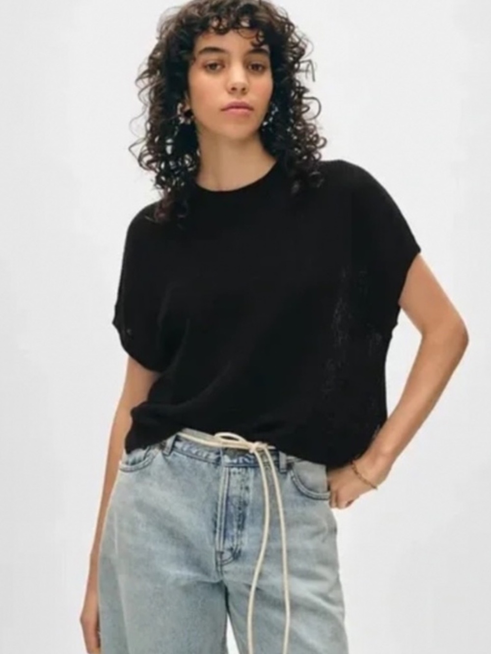 💕💕💕 black knit linen t shirt 🩷new!!🩷